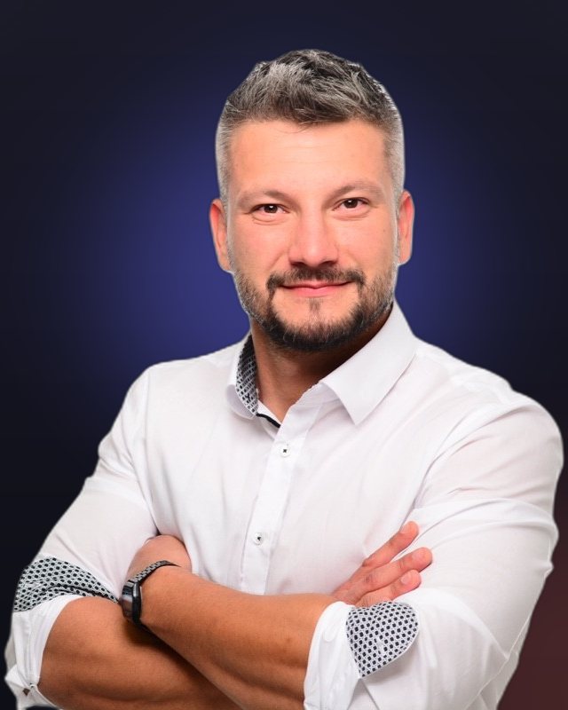 Mike, Gründer von SerCoder TechStack